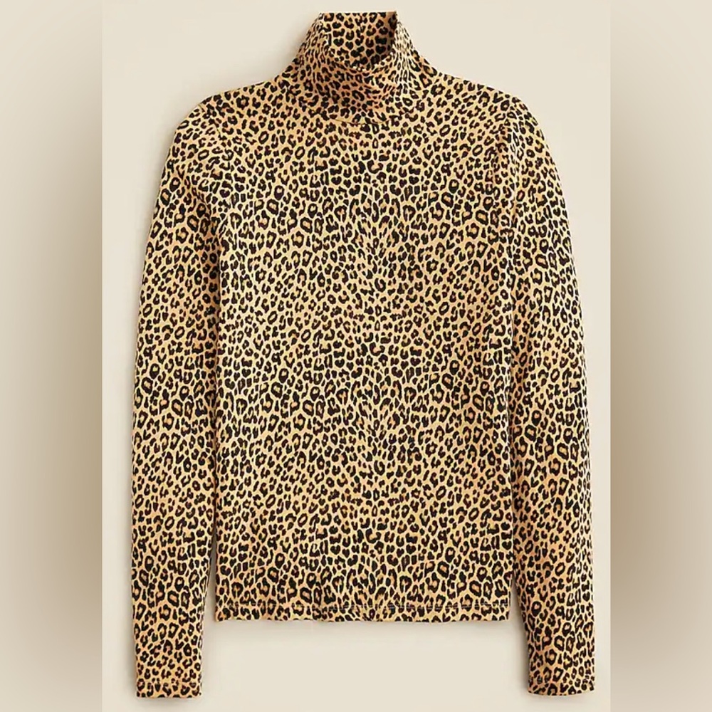 JCREW XS leopard tissue turtleneck.